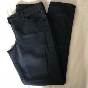 NWOT Mott & Bow Boyfriend Jean dark grey/black